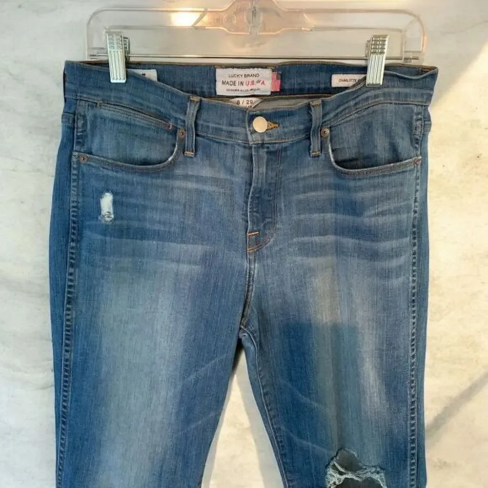Lucky Brand Distressed Jeans with Released Hem Size 8/29 Charlotte rail,‎ USA